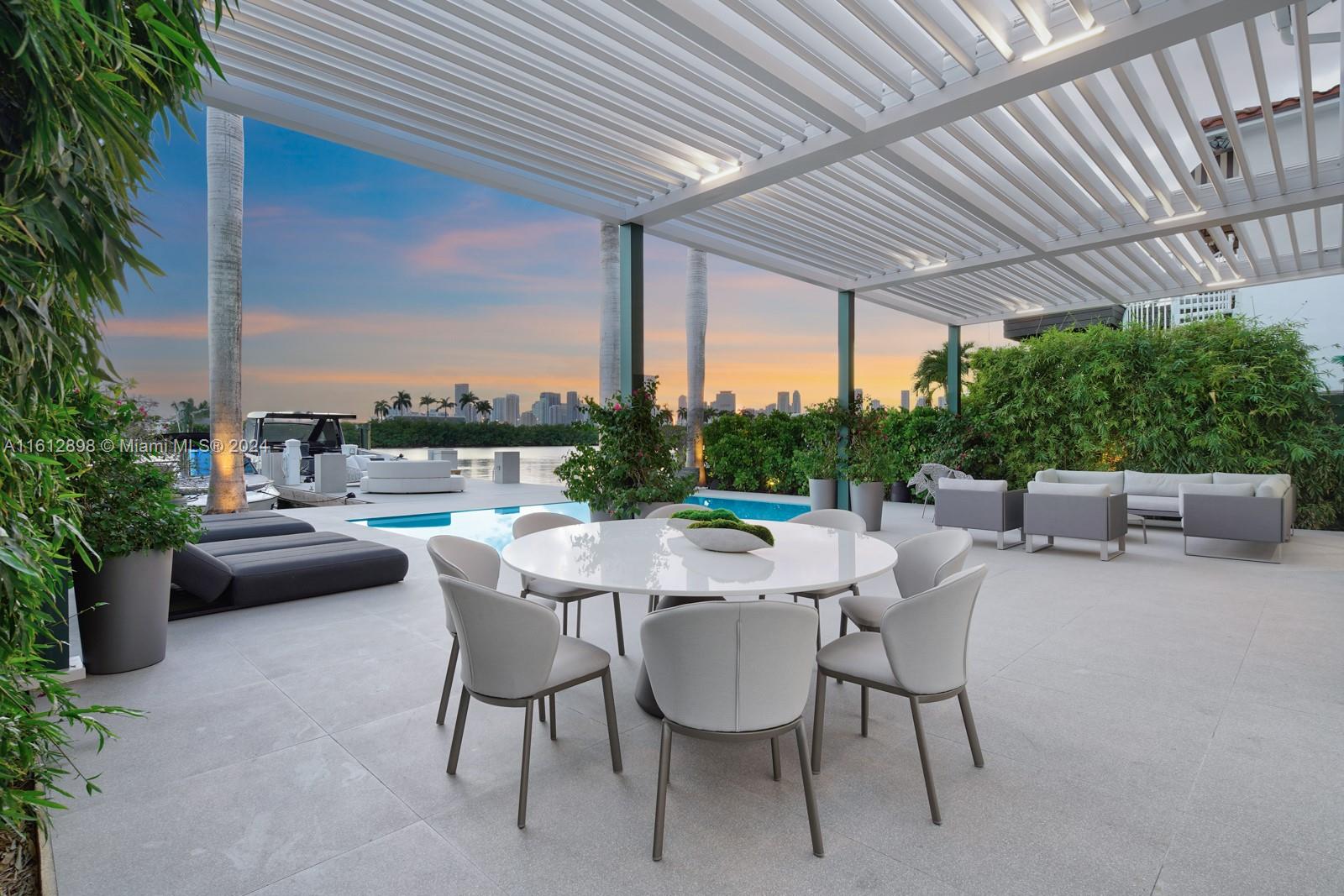 PALM ISLAND - Residential