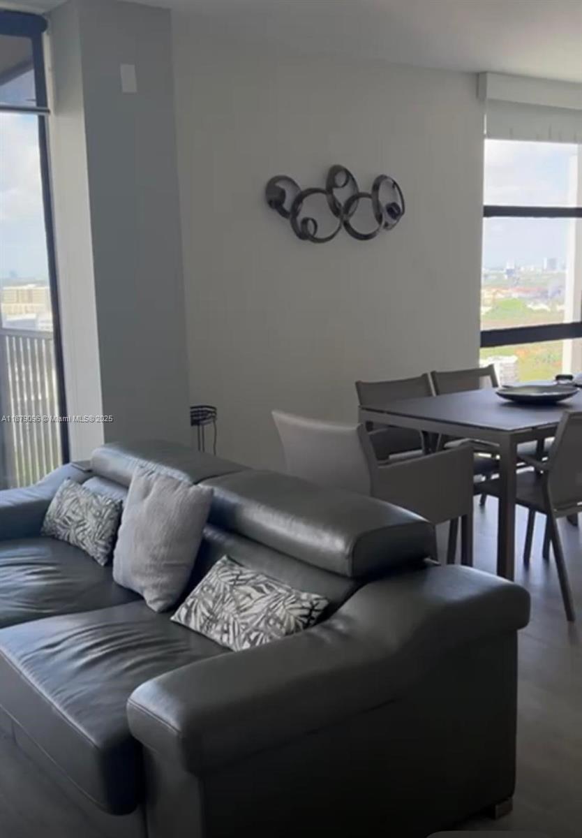 CORONADO CONDO- TOWER II - Residential