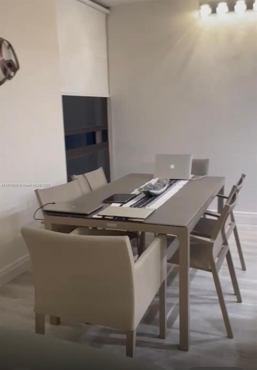 CORONADO CONDO- TOWER II - Residential