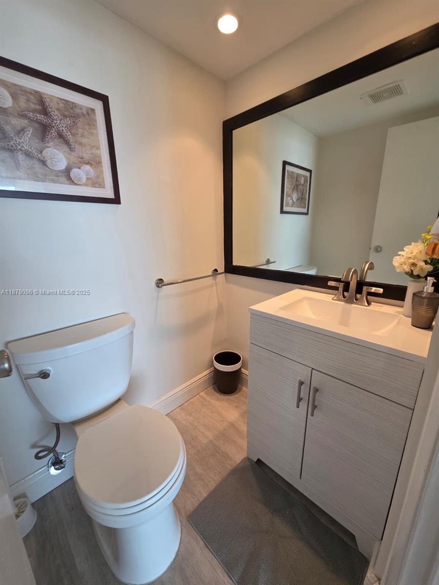 CORONADO CONDO- TOWER II - Residential