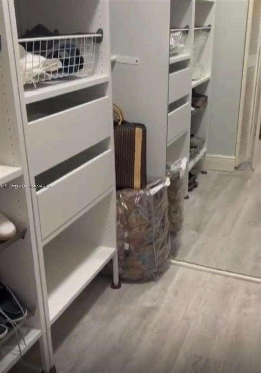 CORONADO CONDO- TOWER II - Residential