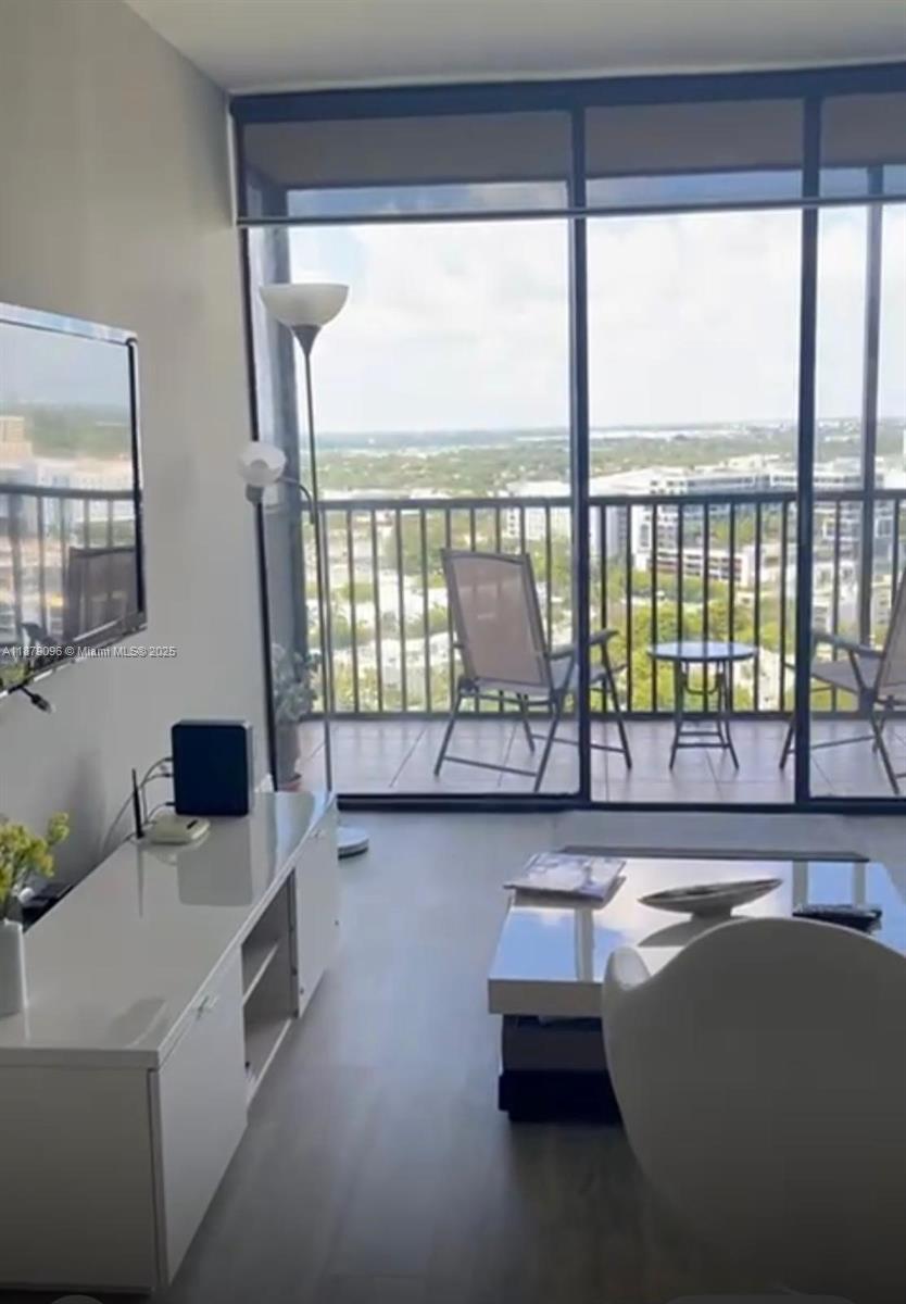 CORONADO CONDO- TOWER II - Residential