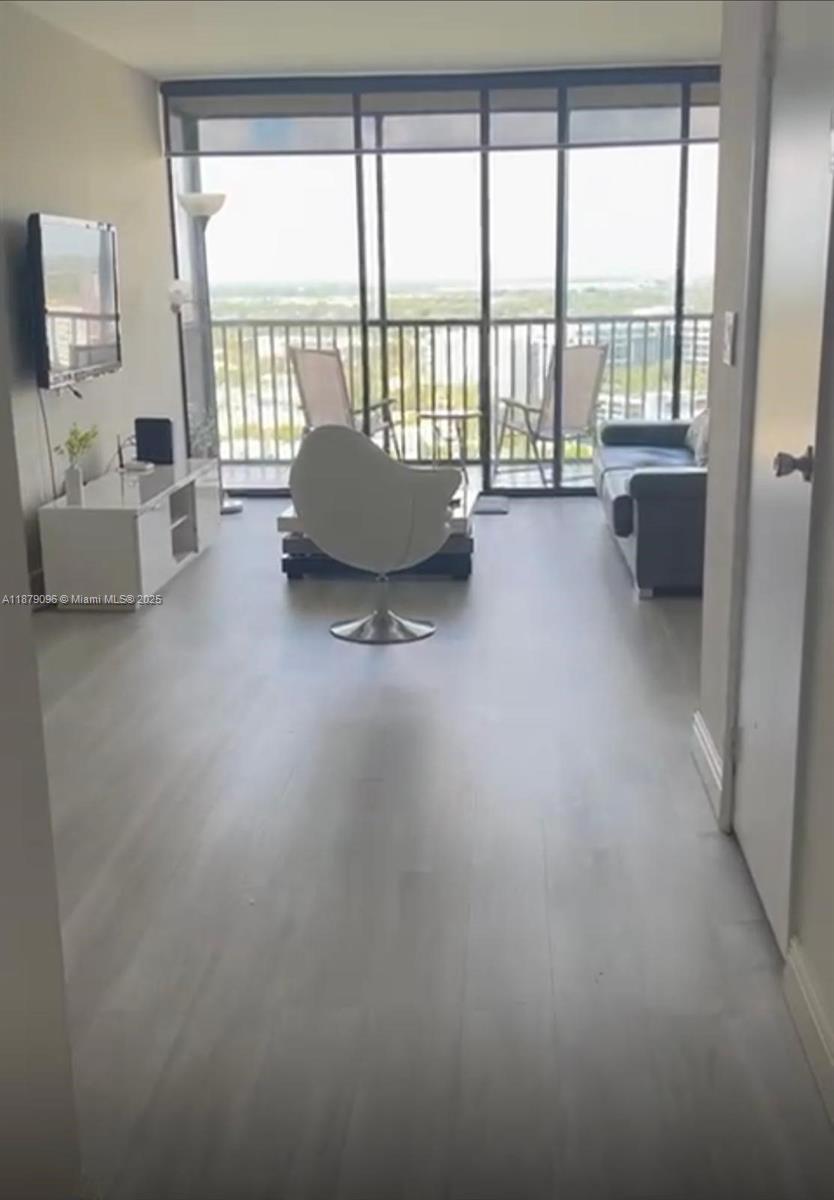 CORONADO CONDO- TOWER II - Residential