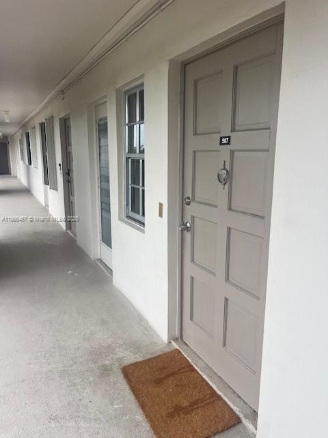 NO 11 PALM-AIRE COUNTRY C - Residential Lease