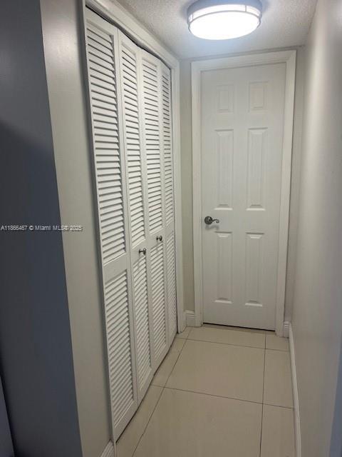 NO 11 PALM-AIRE COUNTRY C - Residential Lease