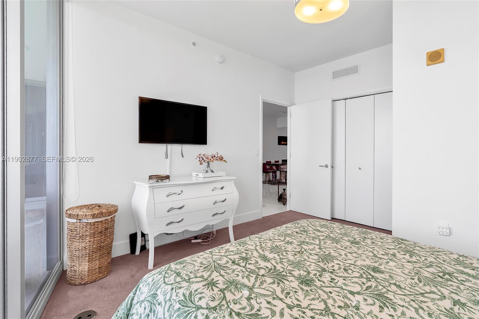 JADE OCEAN CONDO - Residential