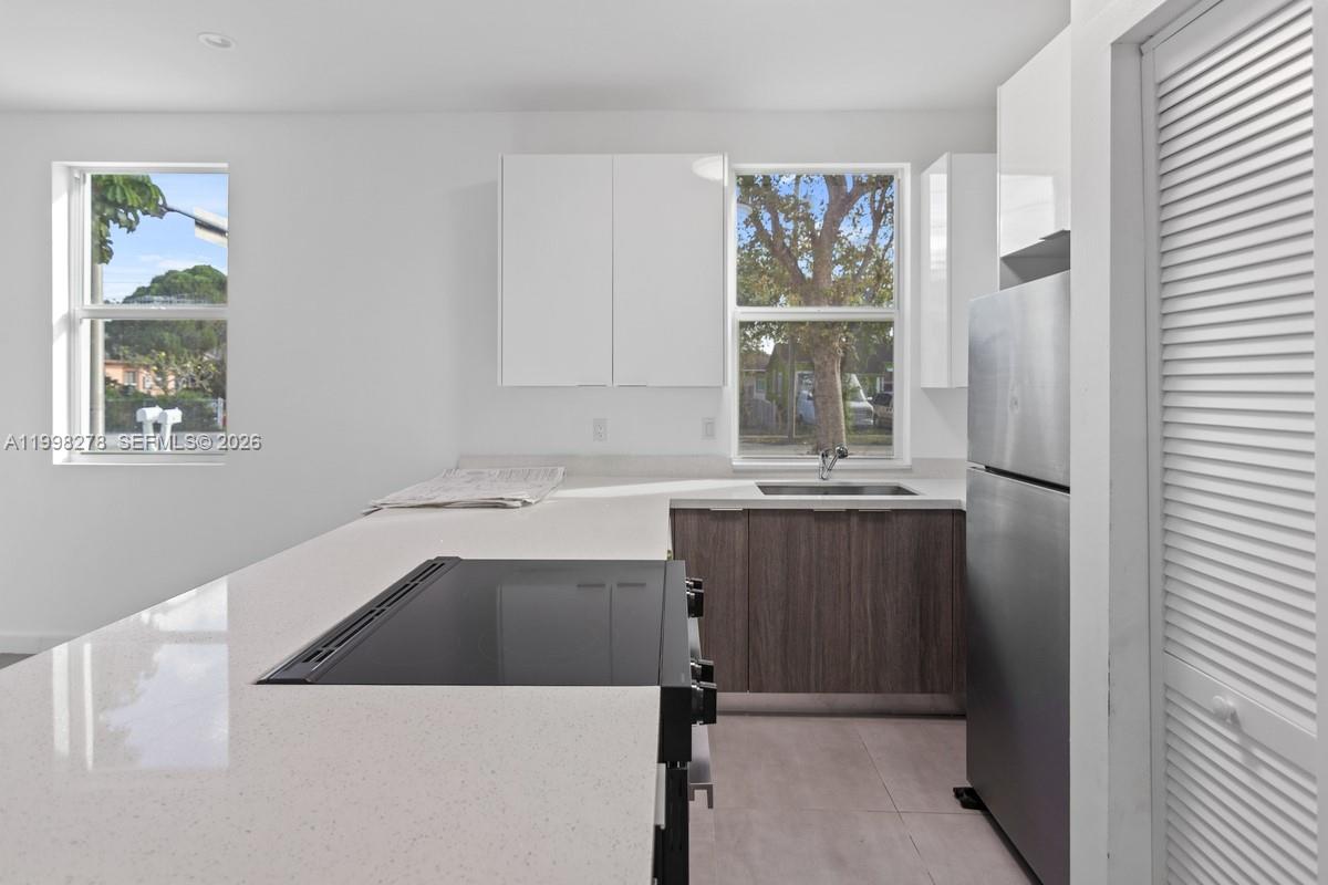 PARA VILLA HEIGHTS - Residential Lease