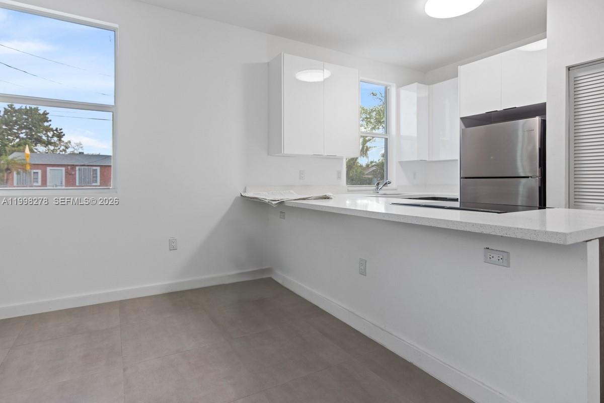 PARA VILLA HEIGHTS - Residential Lease