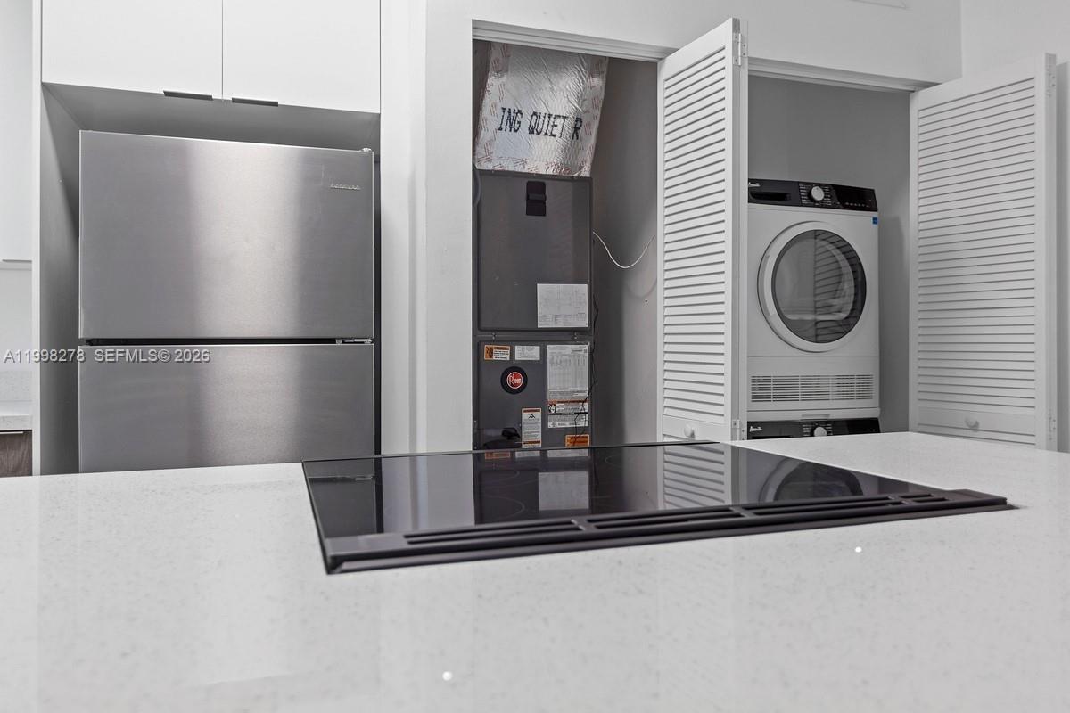 PARA VILLA HEIGHTS - Residential Lease