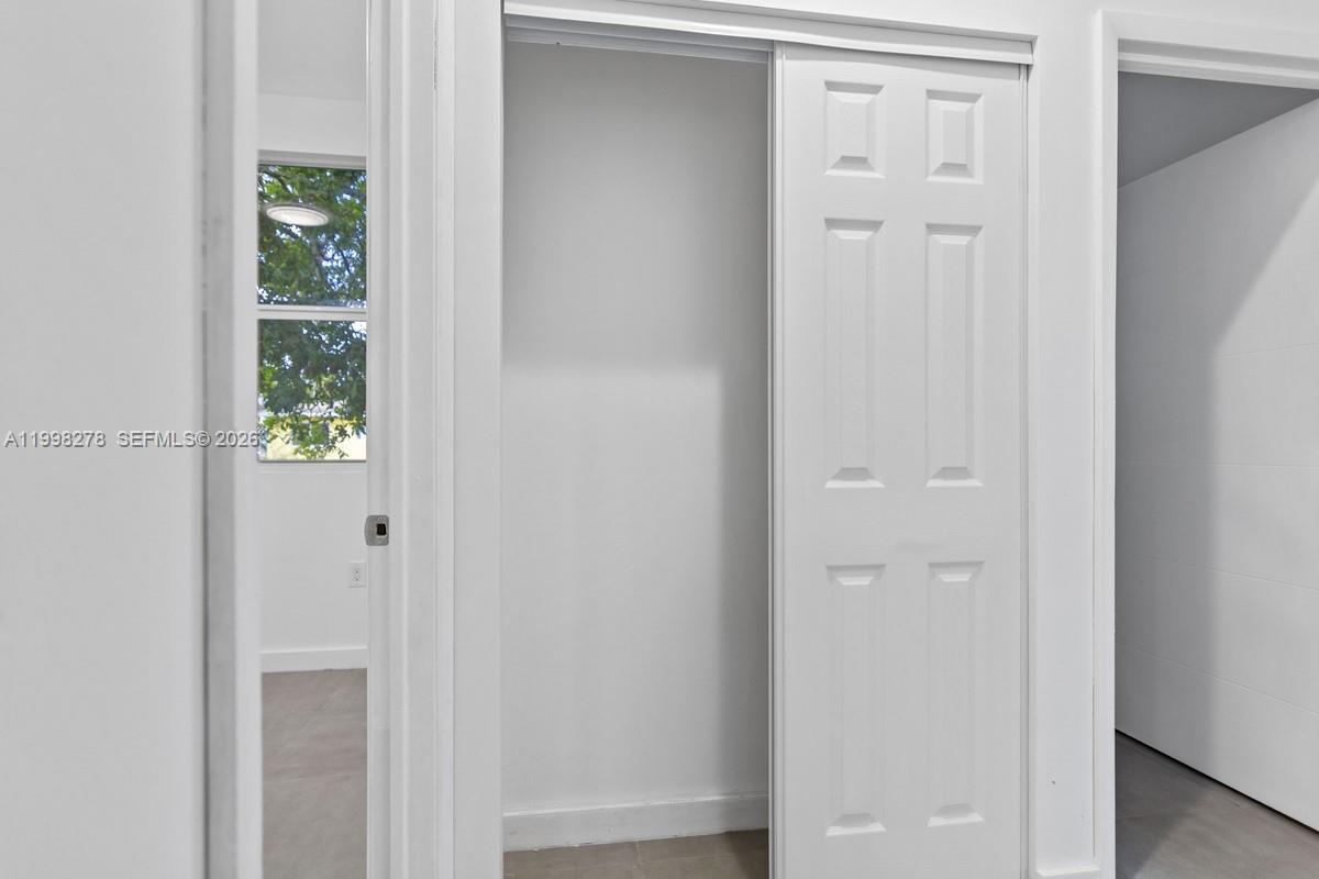 PARA VILLA HEIGHTS - Residential Lease