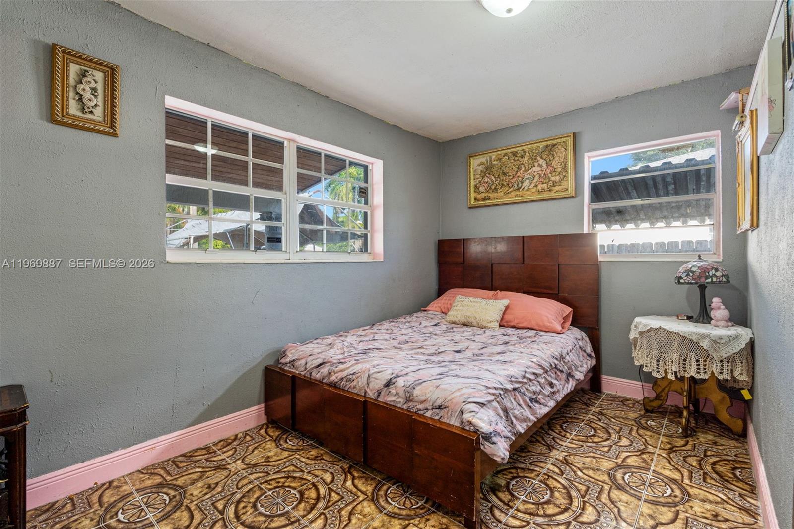 PONCE DE LEON - Residential