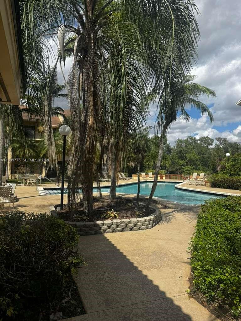 SUMMERBREEZE CONDO - Residential Lease