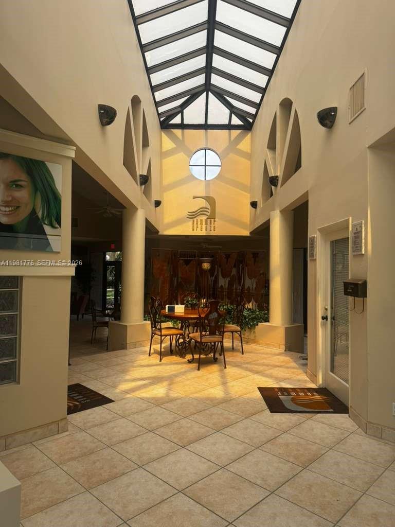 SUMMERBREEZE CONDO - Residential Lease