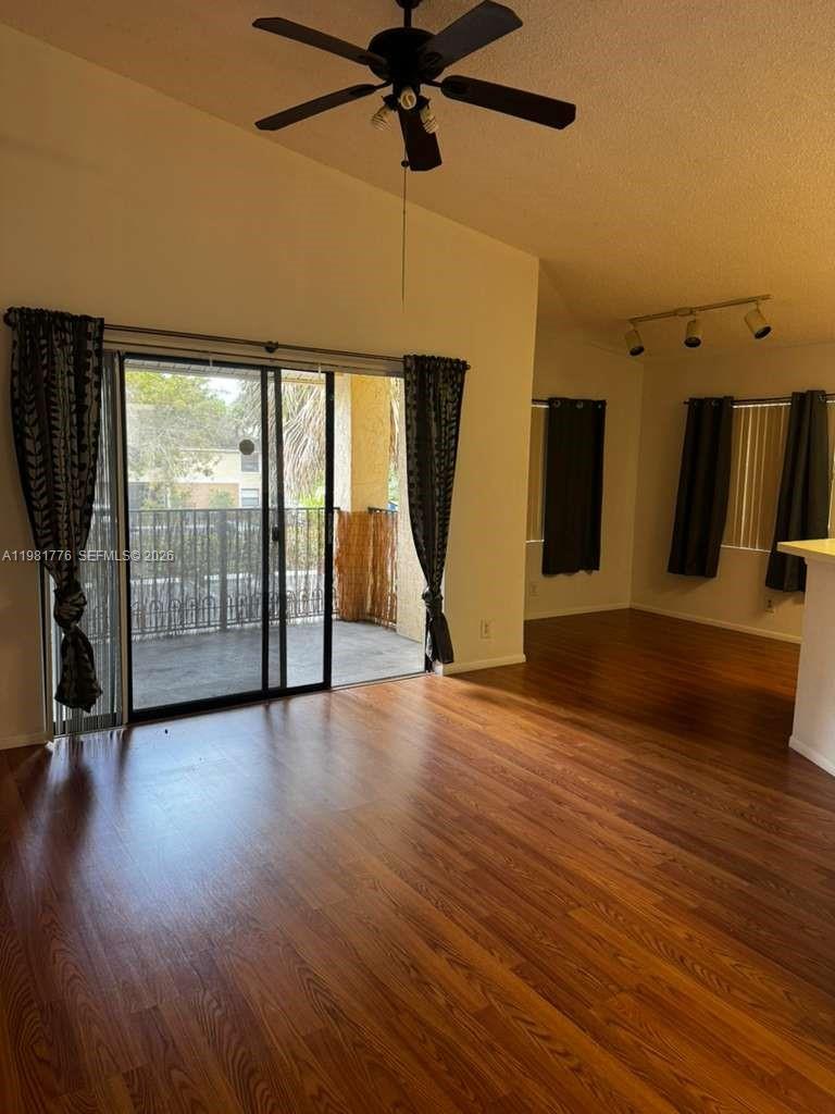 SUMMERBREEZE CONDO - Residential Lease