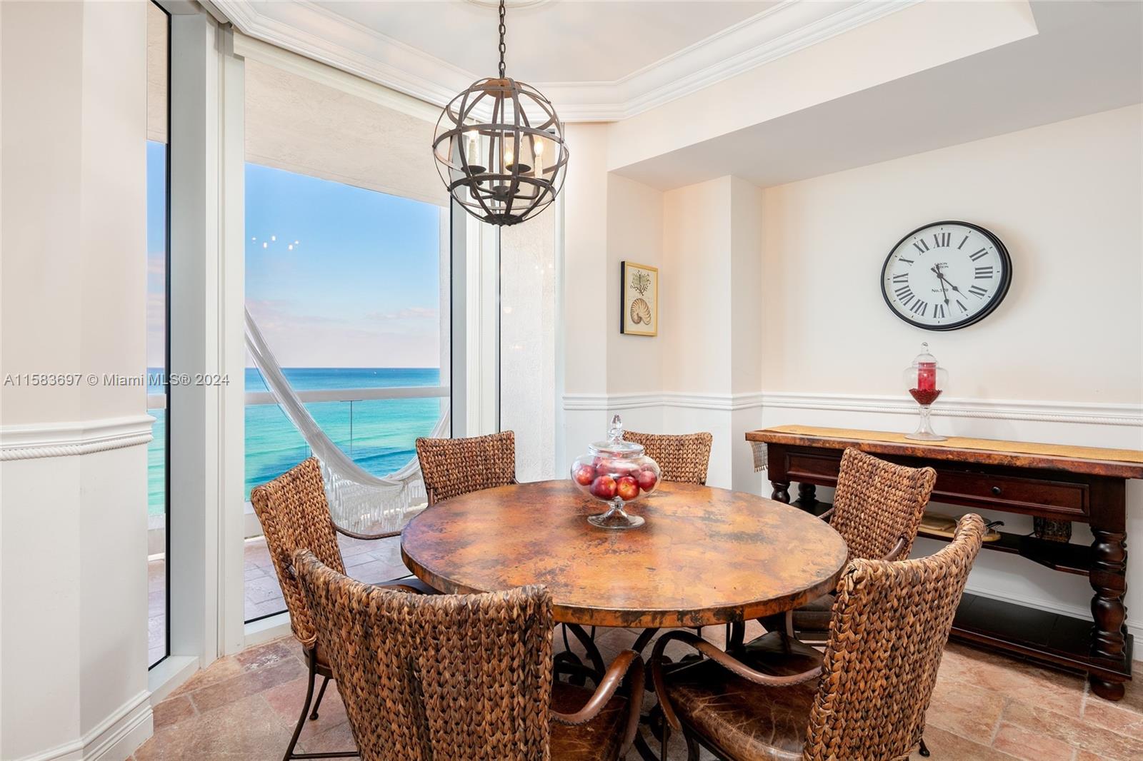 ACQUALINA OCEAN RESIDENCE - Residential