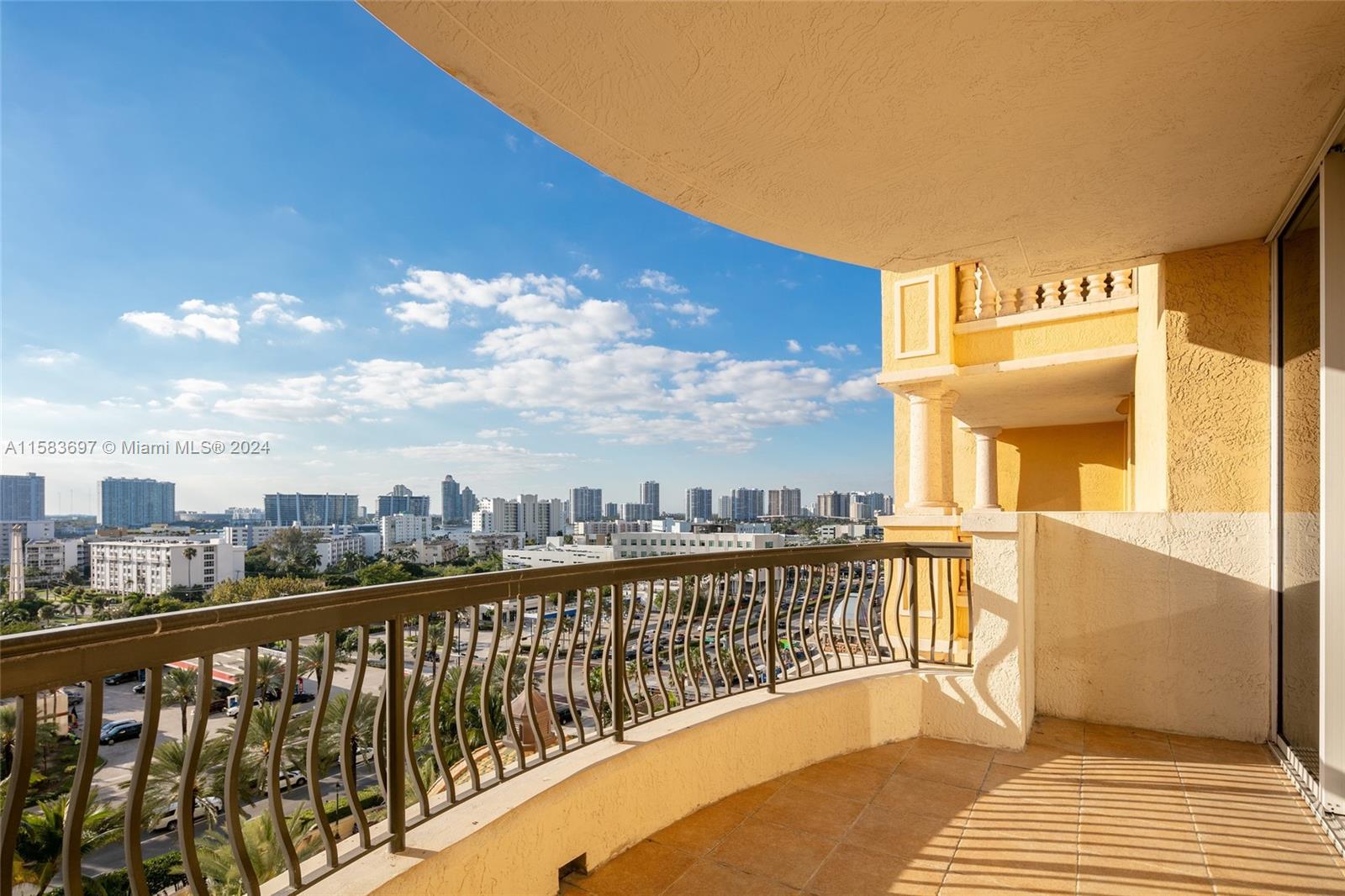 ACQUALINA OCEAN RESIDENCE - Residential