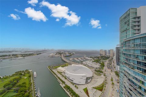 900 Biscayne Blvd 5203 Miami FL 33132