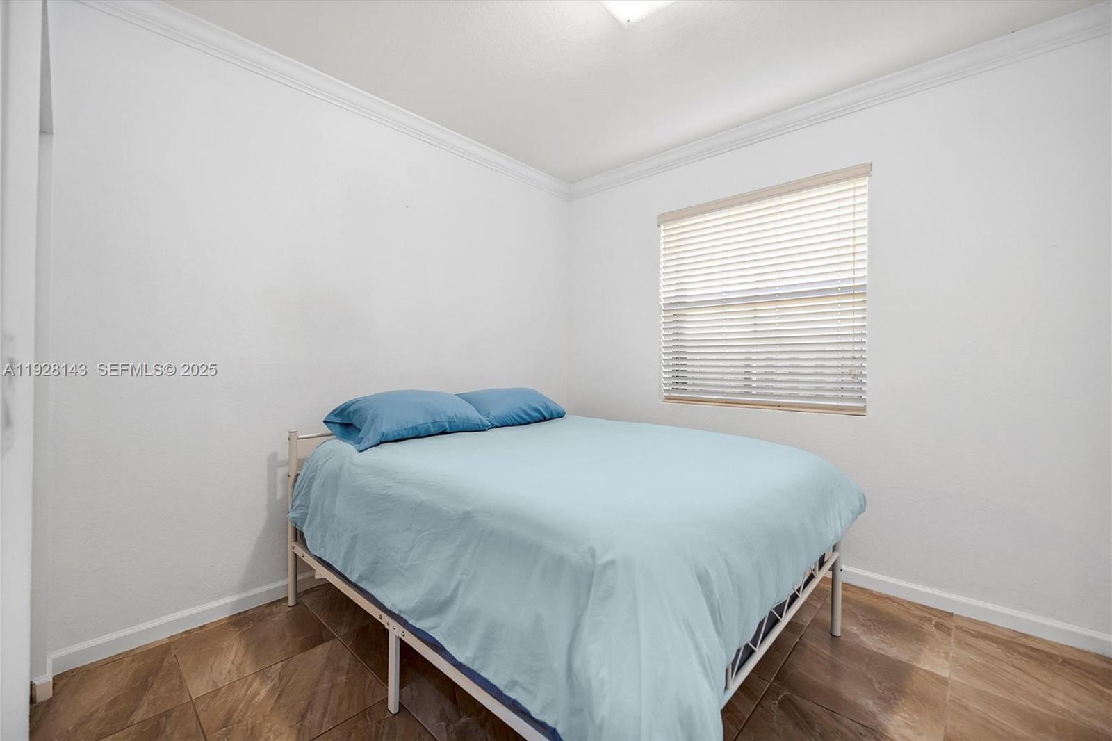 HEMINGWAY POINT - Residential