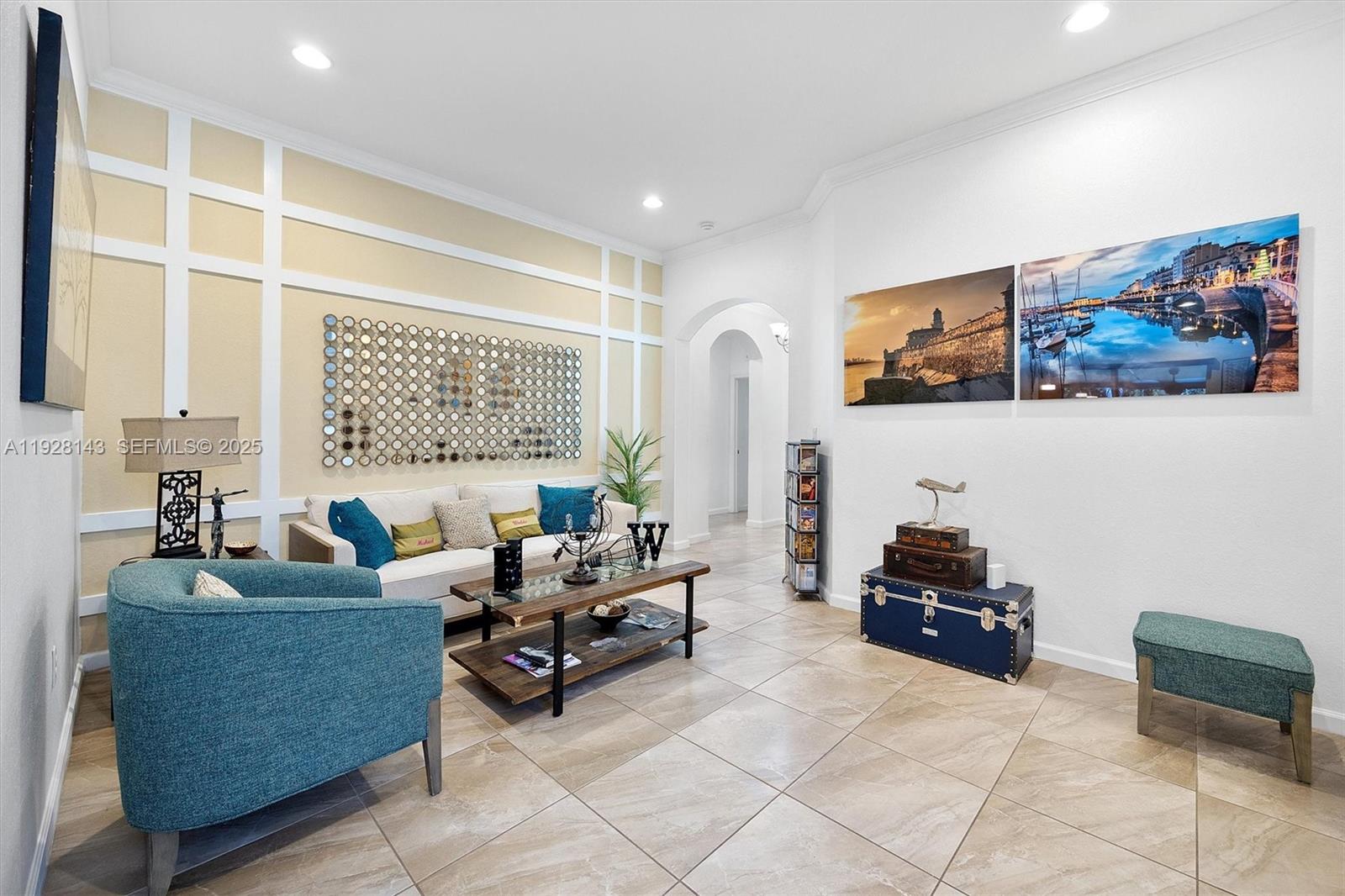 HEMINGWAY POINT - Residential