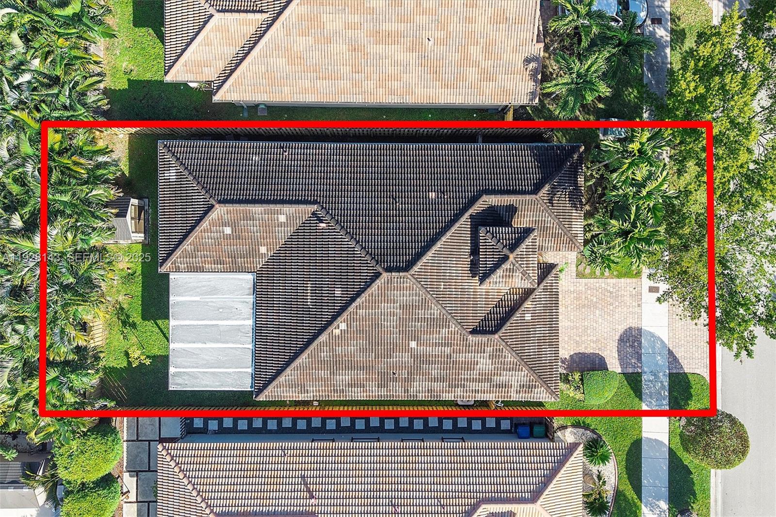 HEMINGWAY POINT - Residential