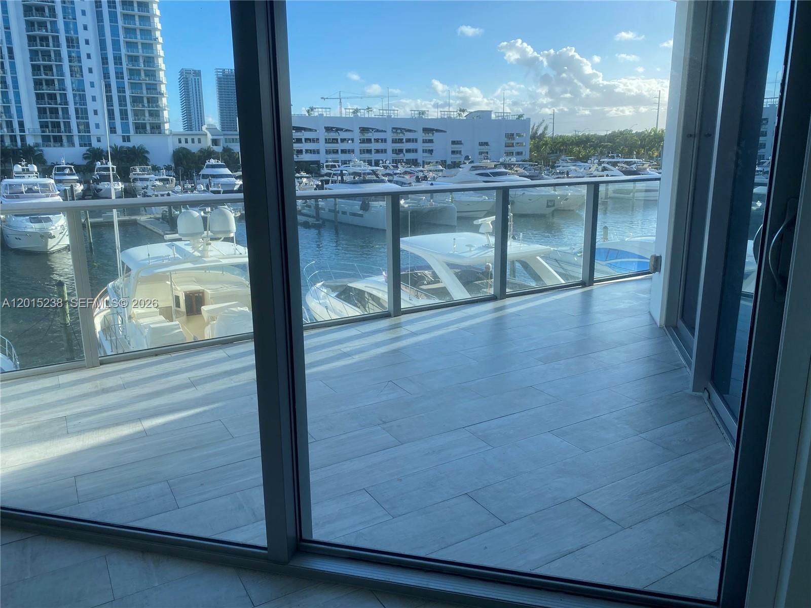 MARINA PALMS RESIDENCES N - Residential Lease