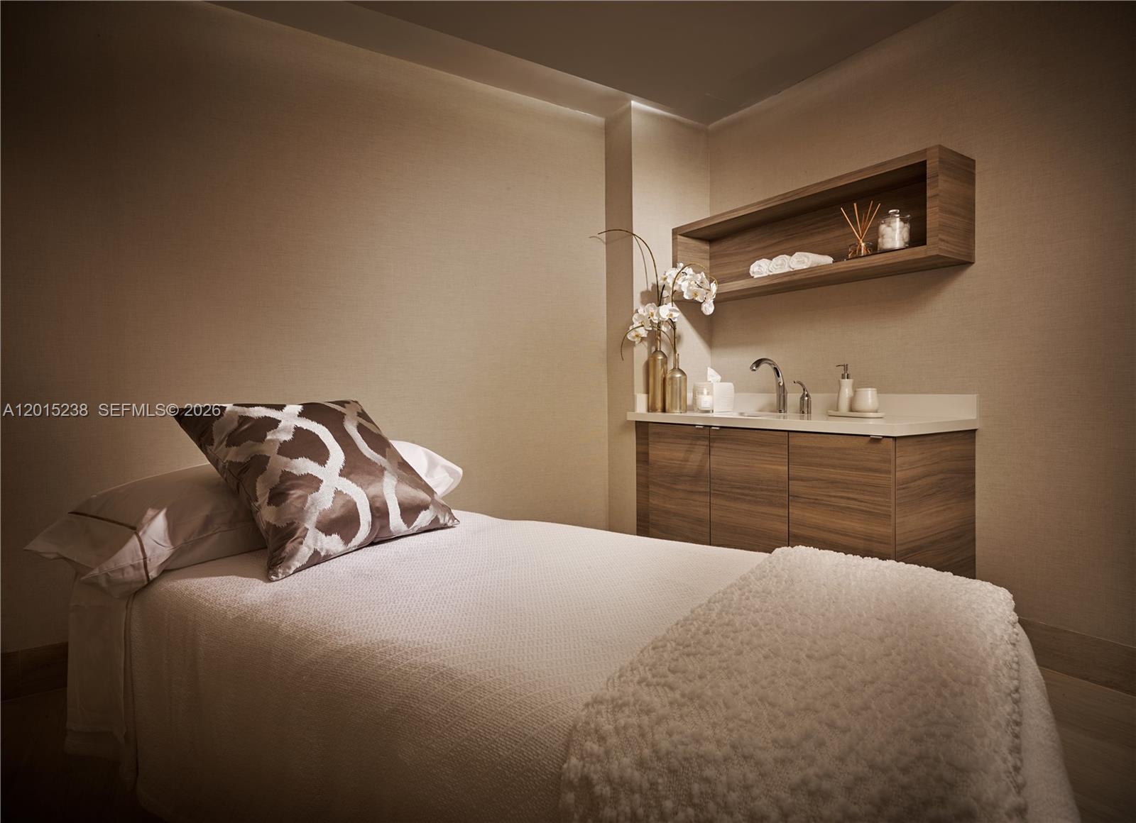 MARINA PALMS RESIDENCES N - Residential Lease