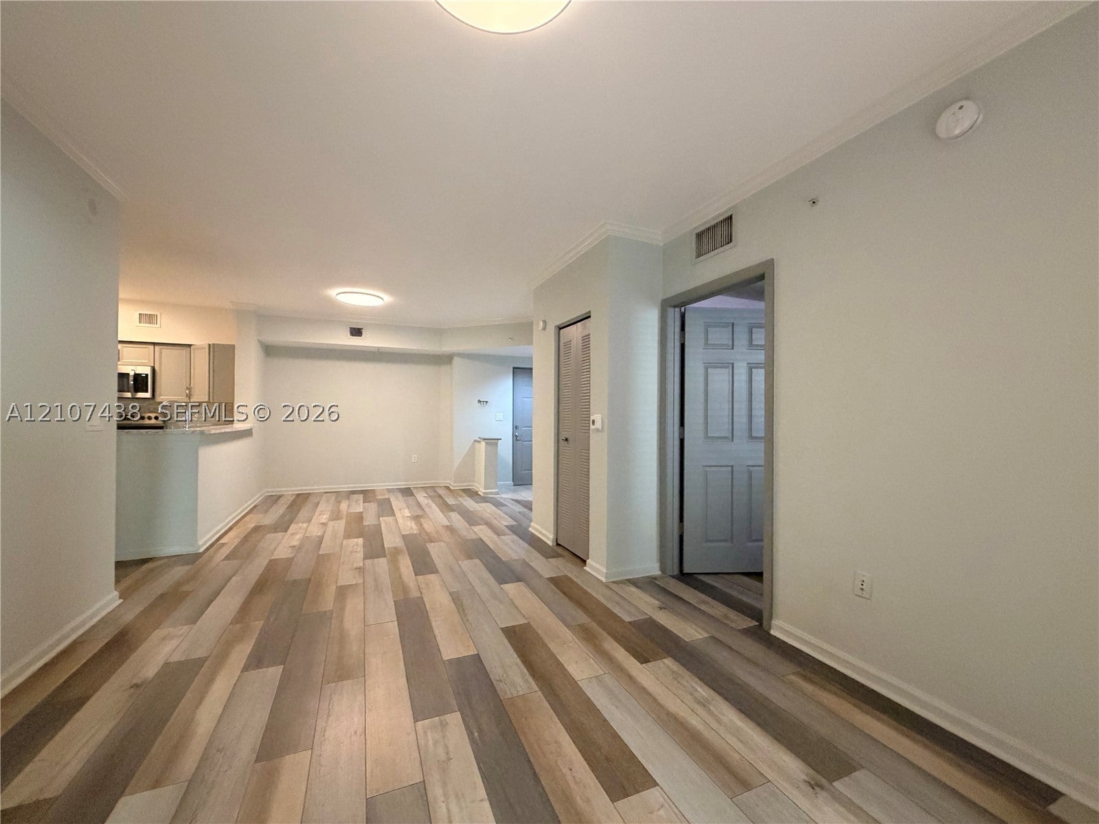 17100 N Bay Rd 1214