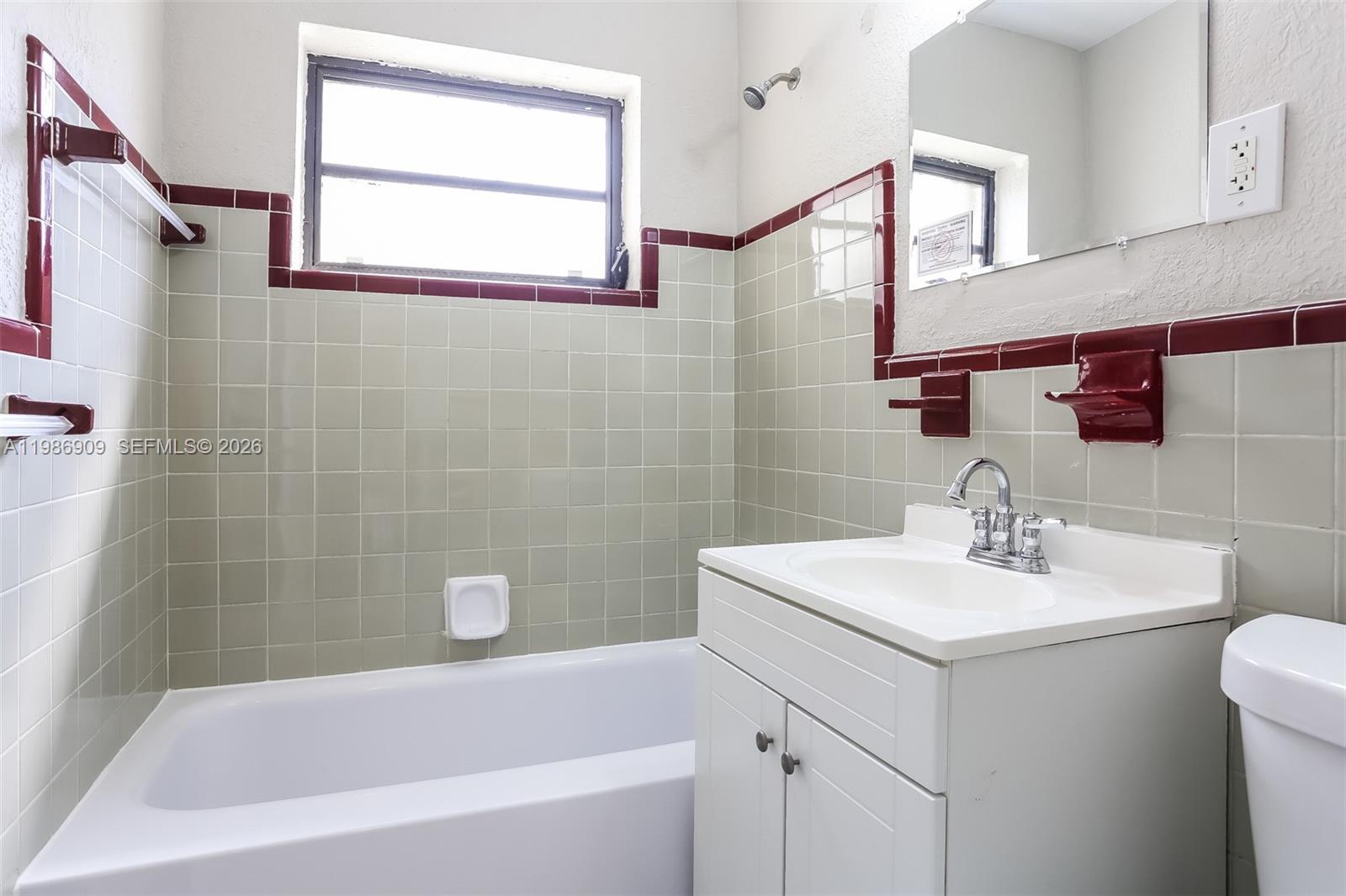 FLEEMAN HEIGHTS - Residential Lease