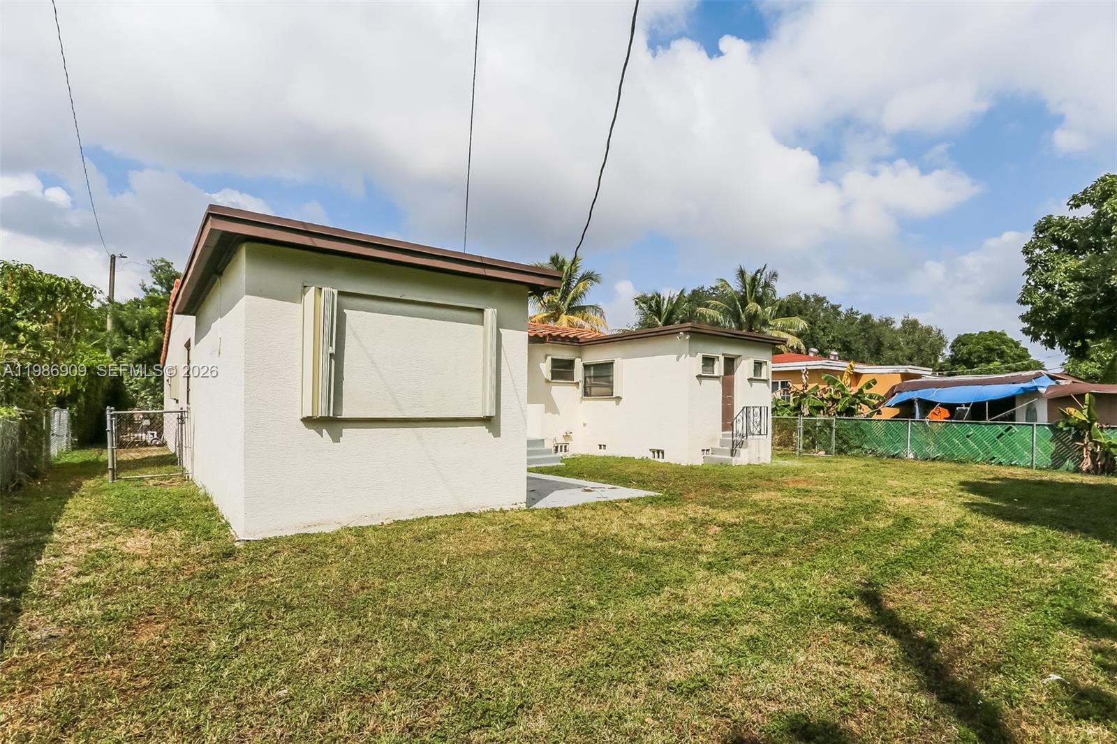 FLEEMAN HEIGHTS - Residential Lease