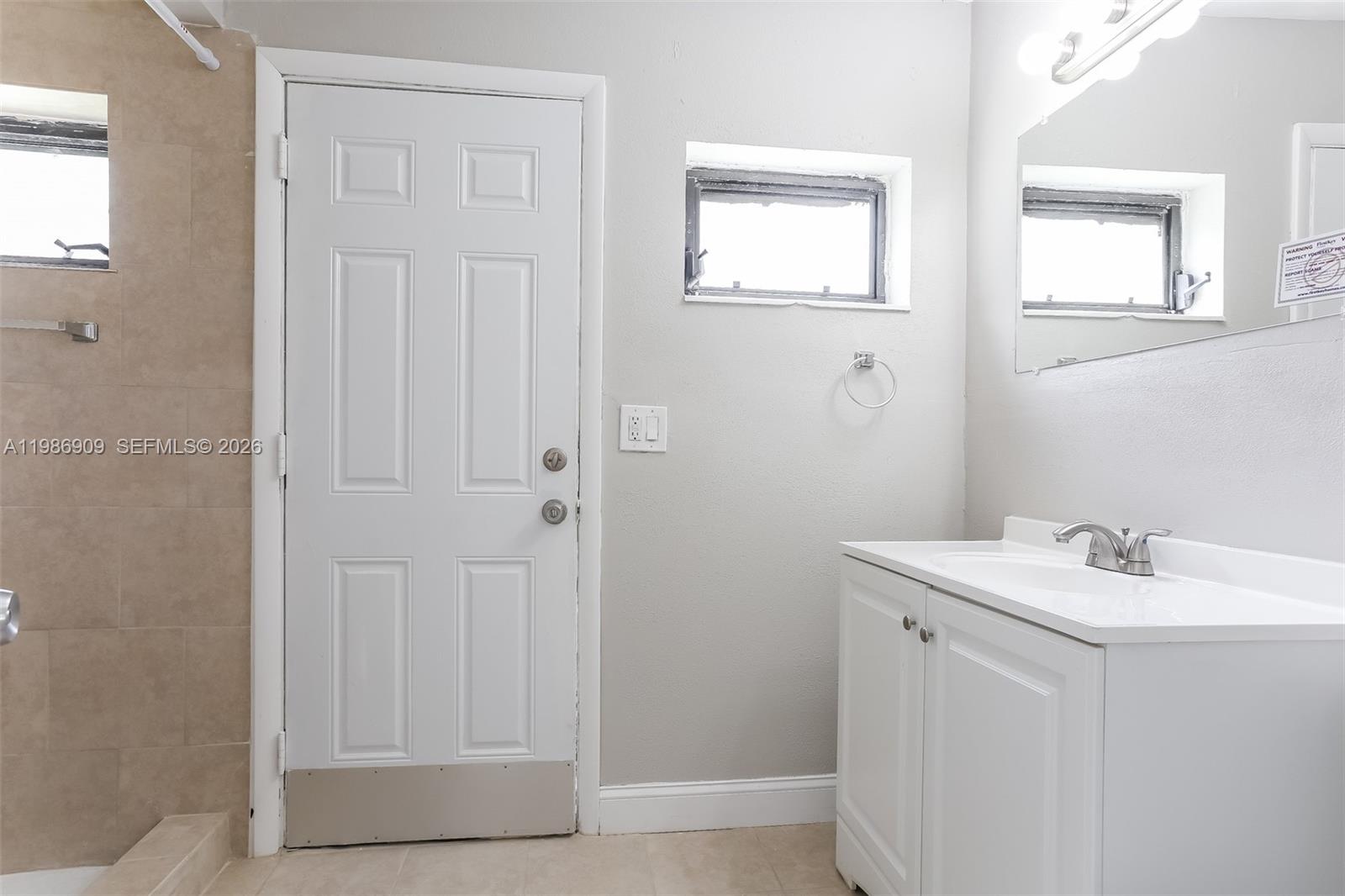 FLEEMAN HEIGHTS - Residential Lease