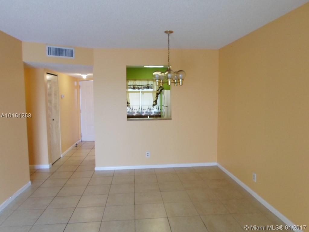 Lakeshore At University P - Residential Lease