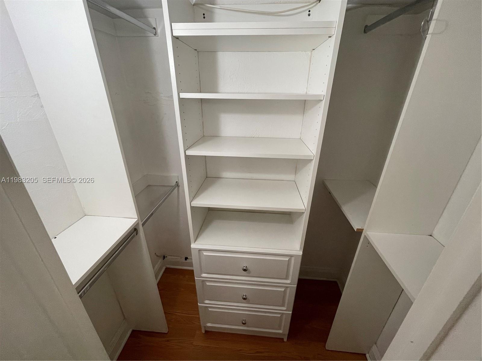 OCEANVIEW BUILDING A COND - Residential