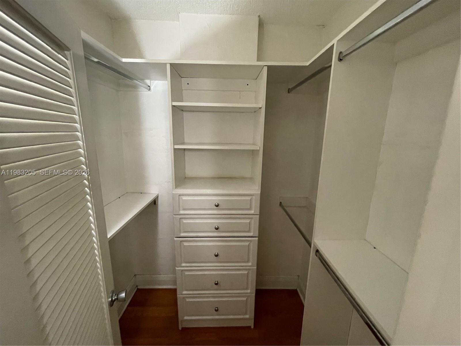 OCEANVIEW BUILDING A COND - Residential