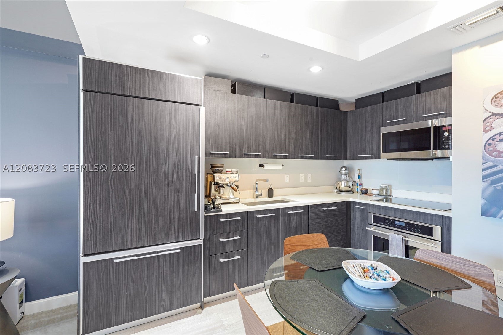 45 SW 9th St 3405