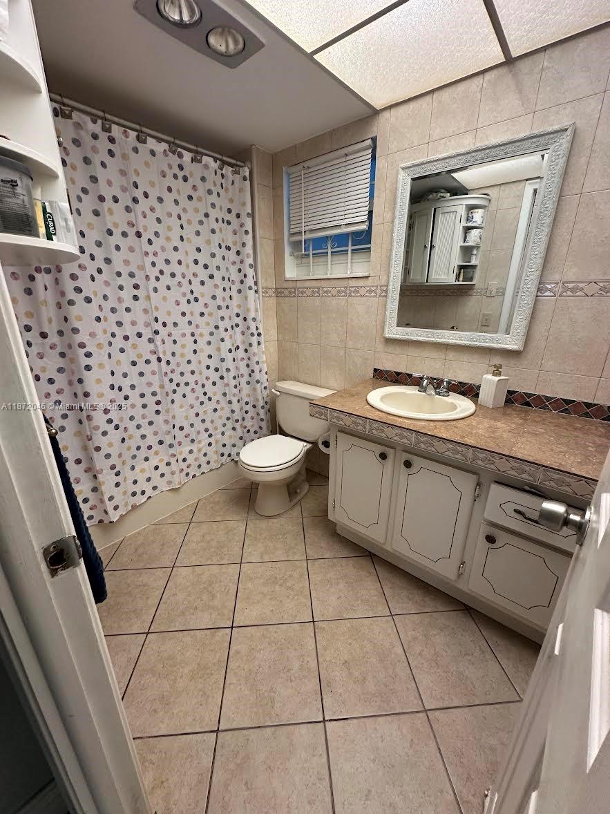 MEADOWBROOK CONDO APTS BL - Residential