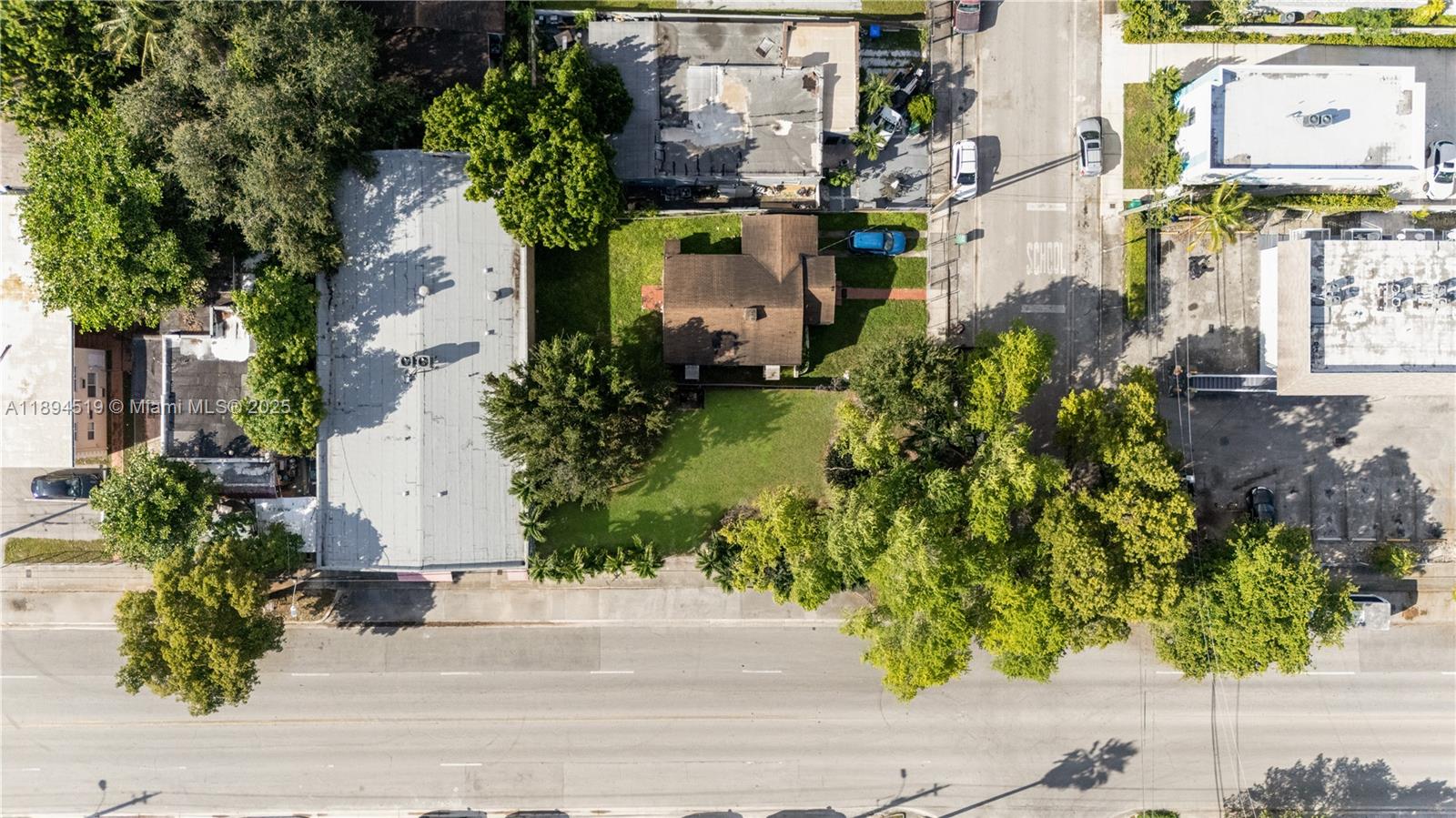 1121 NW 29th St