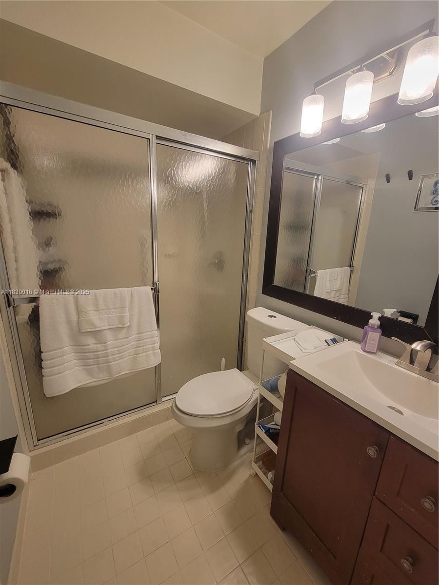 PEMBROKE LAKES SOUTH - Residential