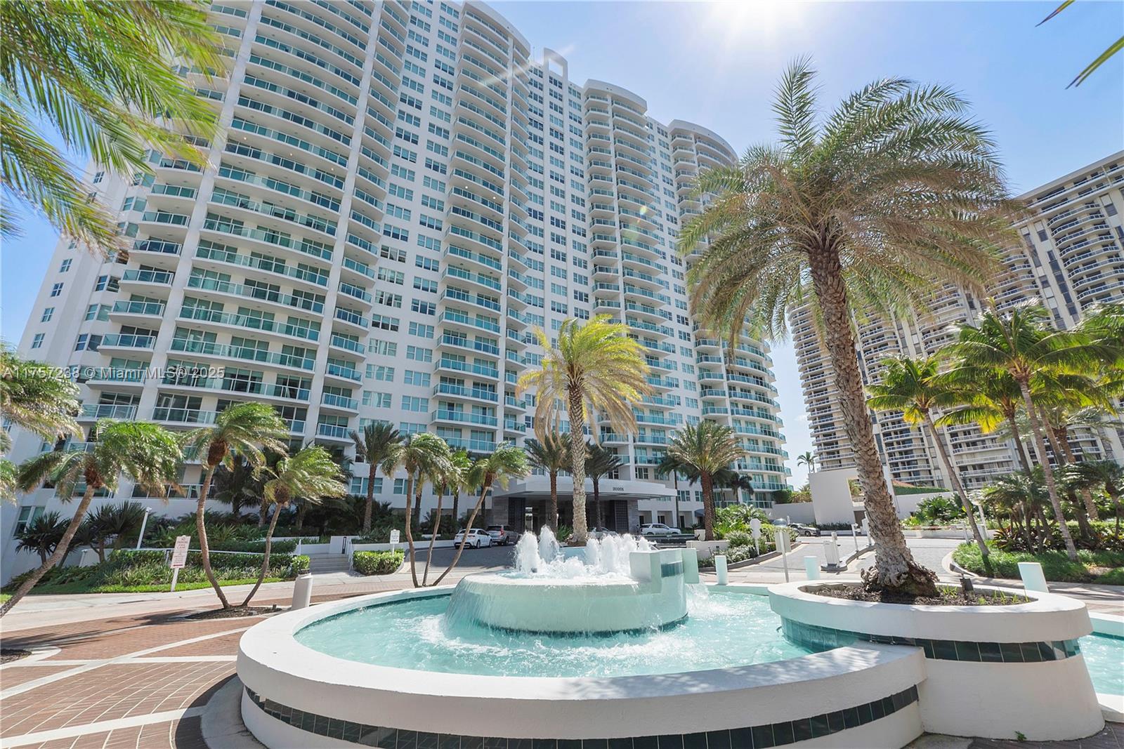 20201 E Country Club Dr 1808
