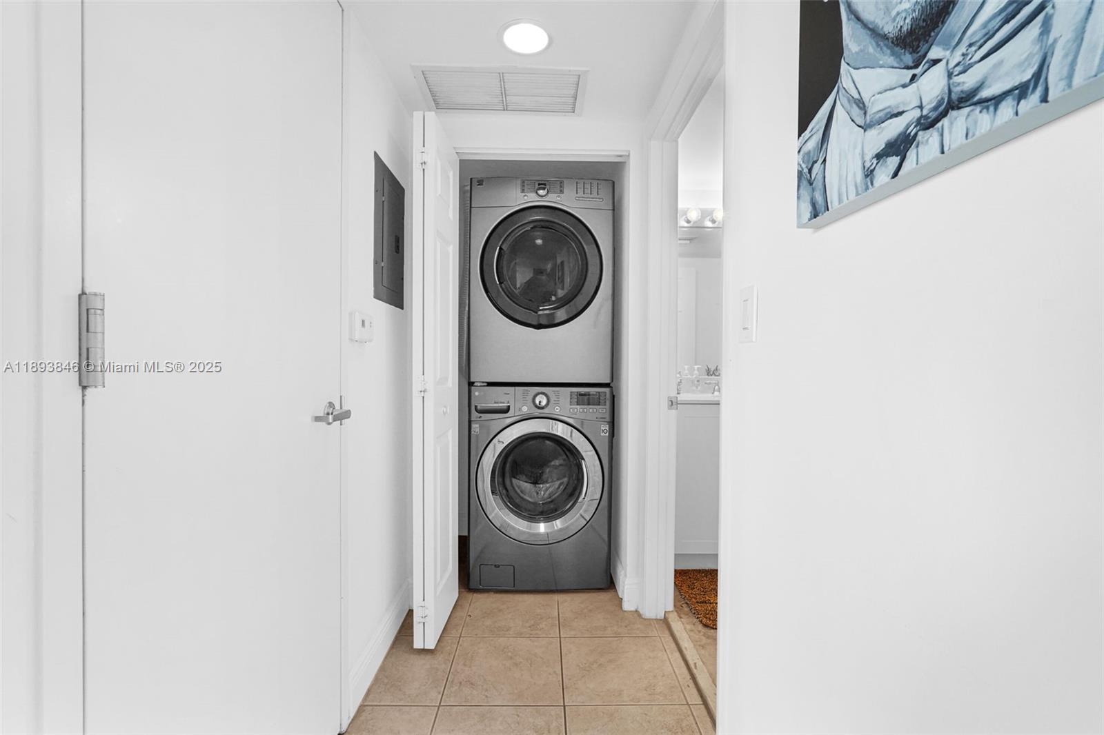 GABLES MARQUIS CONDO - Residential Lease