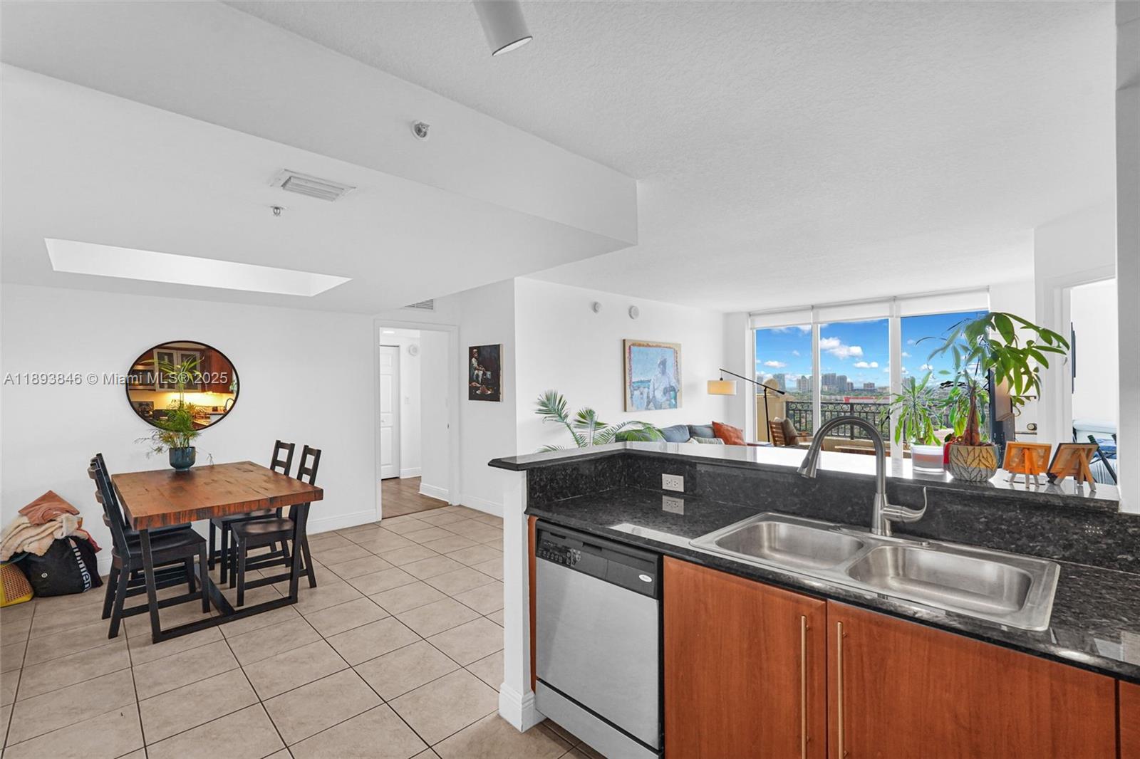 GABLES MARQUIS CONDO - Residential Lease