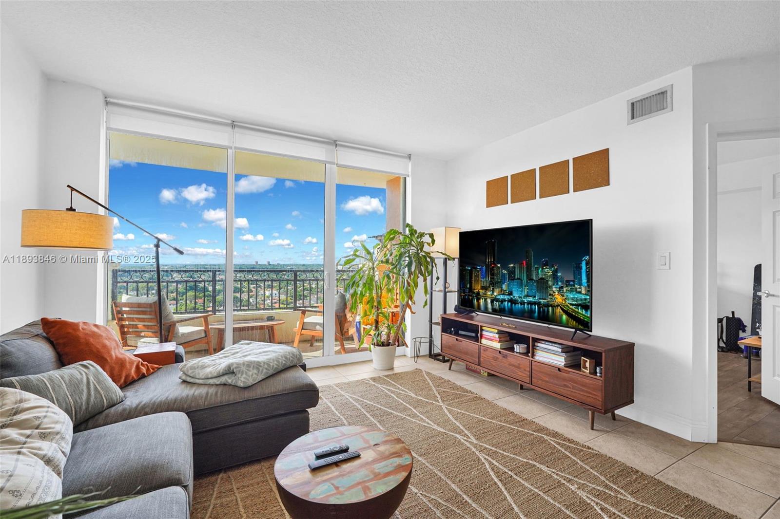 GABLES MARQUIS CONDO - Residential Lease