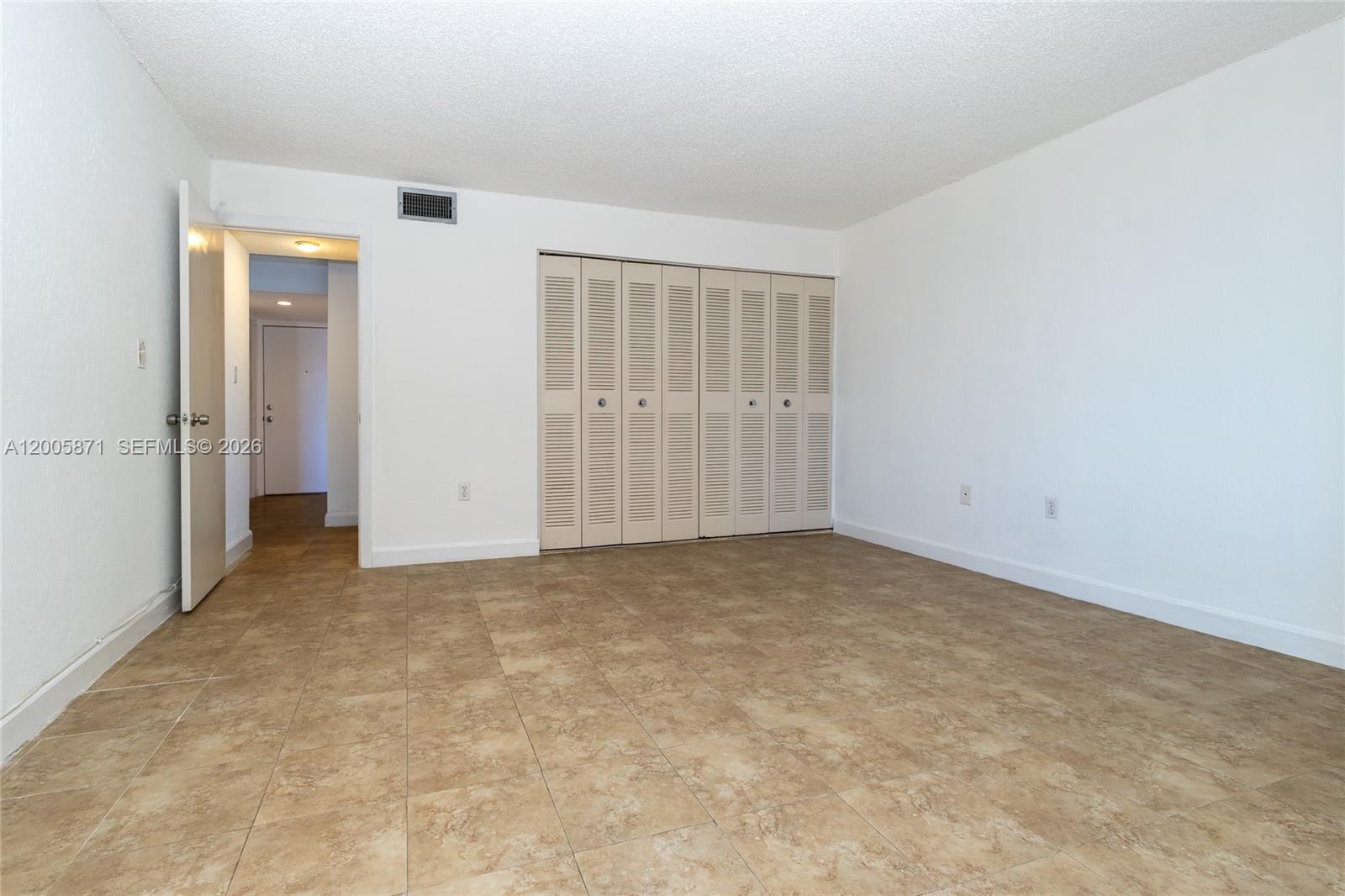 THE TERRACES CONDO PH II - Residential Lease