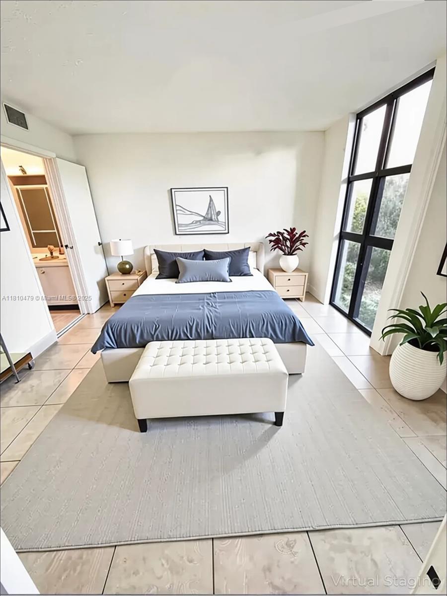 TOWERS OF QUAYSIDE CONDO - Residential