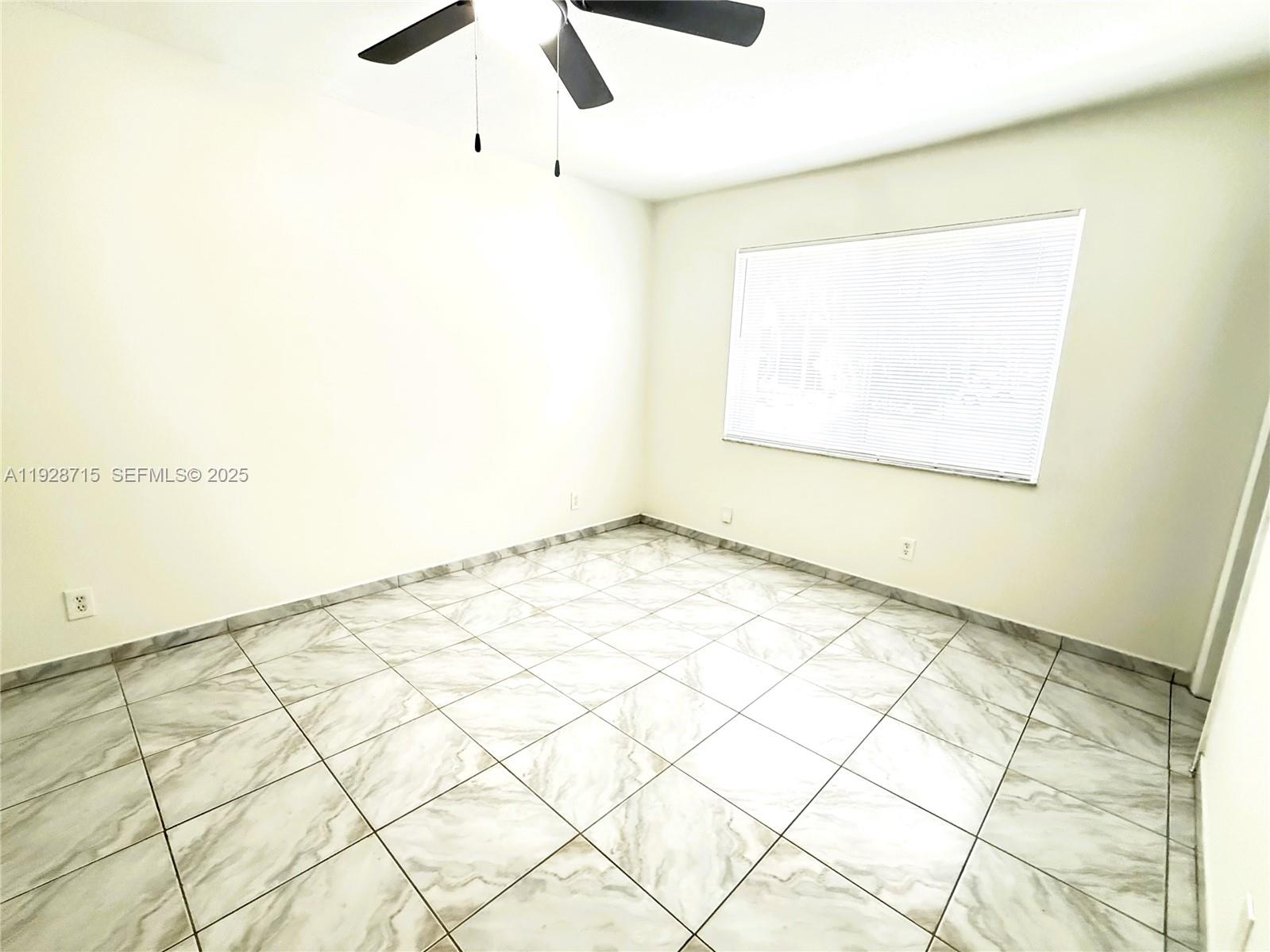 SPRINGS PARK EAST CONDO - Residential Lease