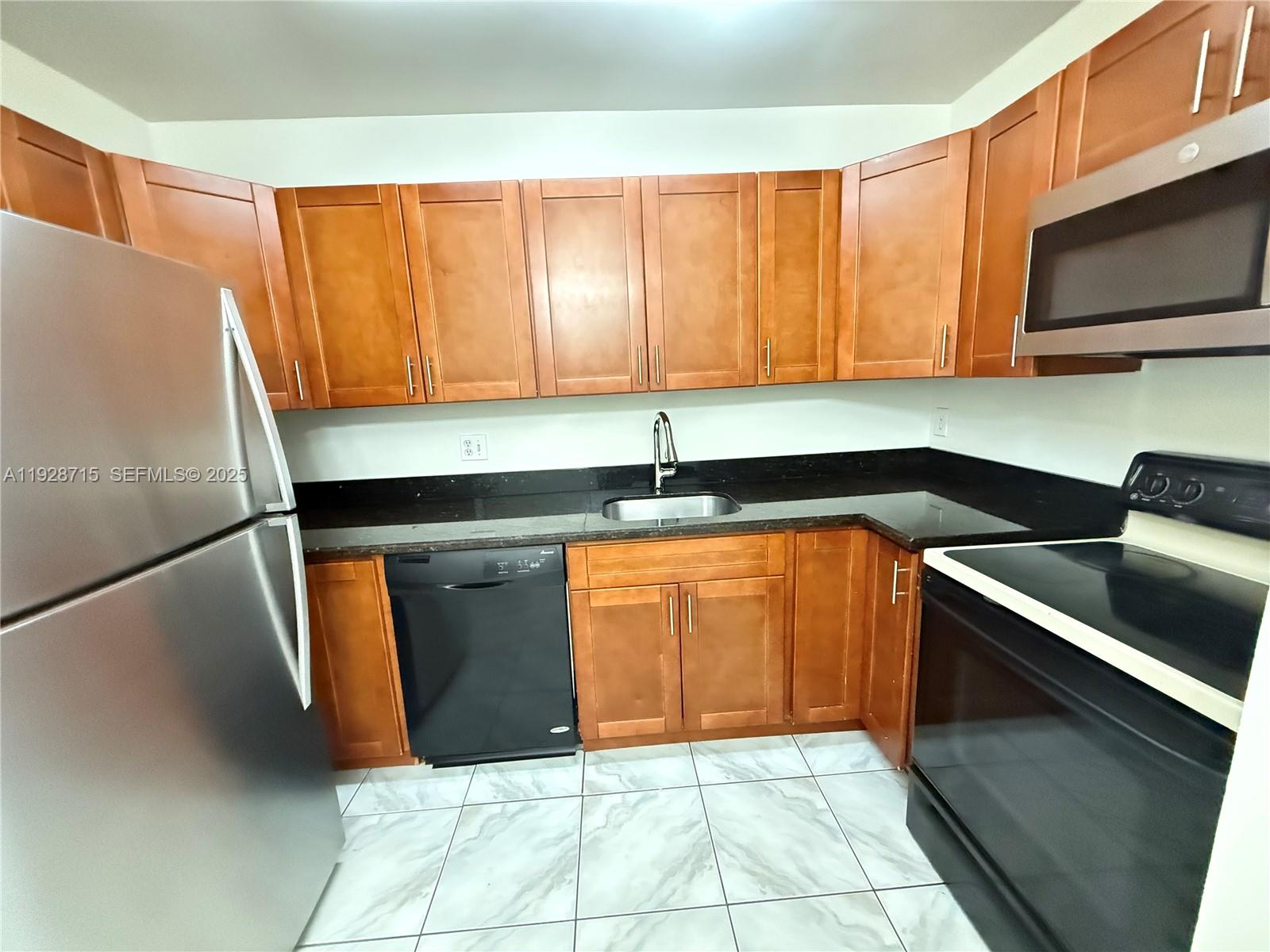 SPRINGS PARK EAST CONDO - Residential Lease