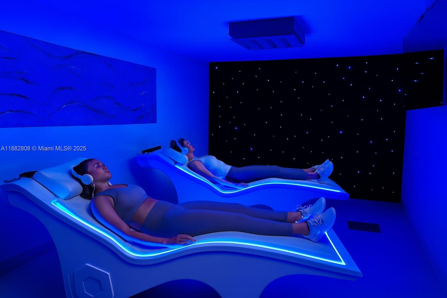 6799 Collins Ave 311