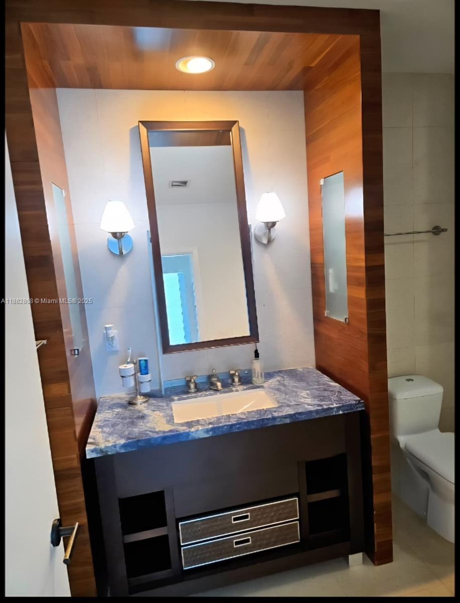 SOUTH CARILLON BEACH COND - Residential Lease