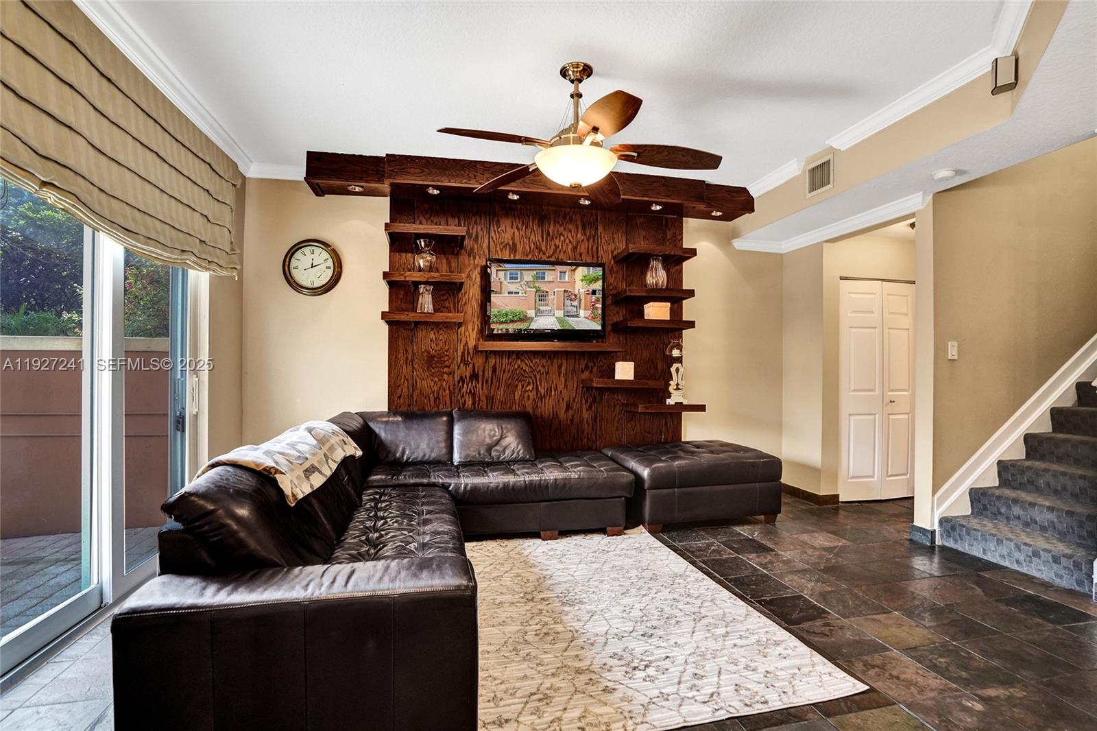 VILLAS AT HARBOR ISLES CON - Residential