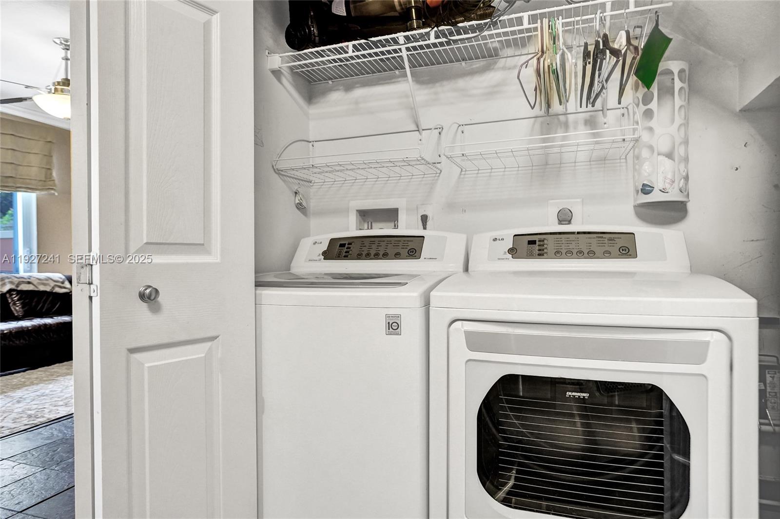 VILLAS AT HARBOR ISLES CON - Residential