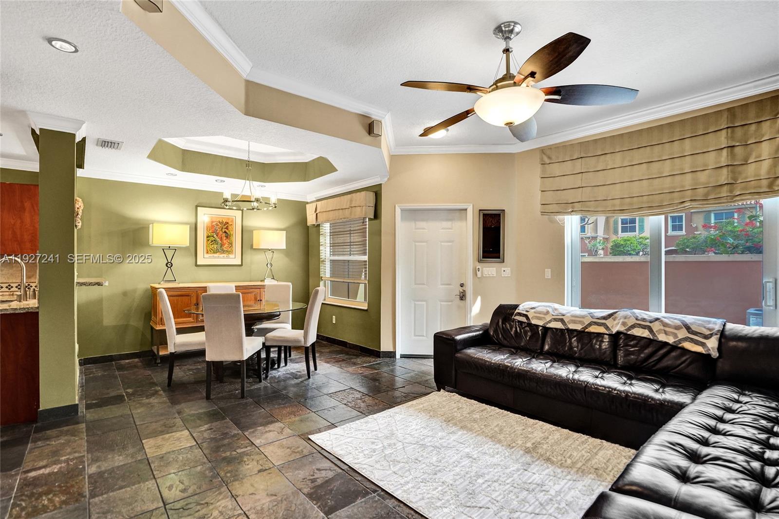 VILLAS AT HARBOR ISLES CON - Residential